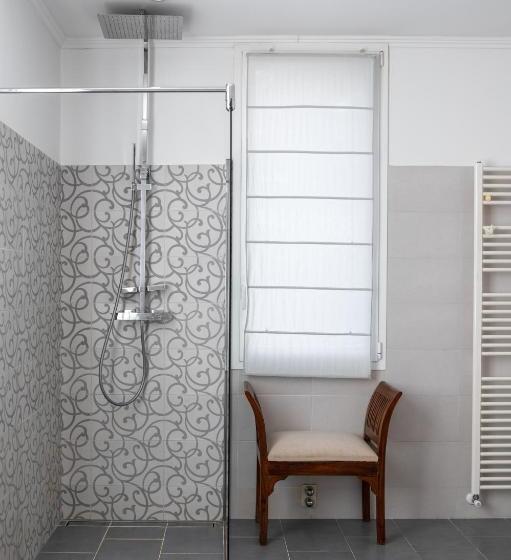 דירת 2 חדרים סופריור, La Fabrique à Poupées   Chambres De Charme Au Coeur De Menton