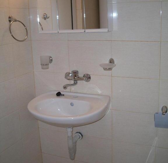 Номер Стандарт Вид на Бассейн, Condo Hotel Valentina