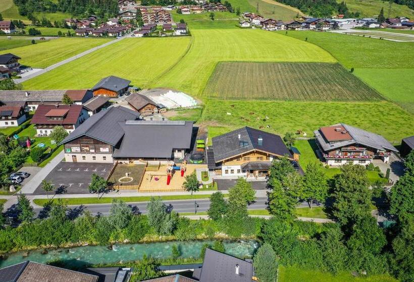 آپارتمان 1 خوابه با بالکن, Bauernhof Vorderklinglhub