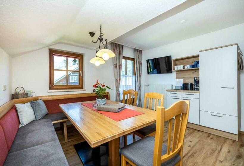 آپارتمان 1 خوابه با بالکن, Bauernhof Vorderklinglhub