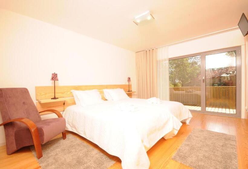 발코니 디럭스 룸, Casal De Palácios