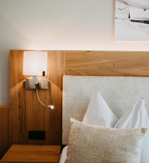 סוויטה, Gasthof Schützenhof