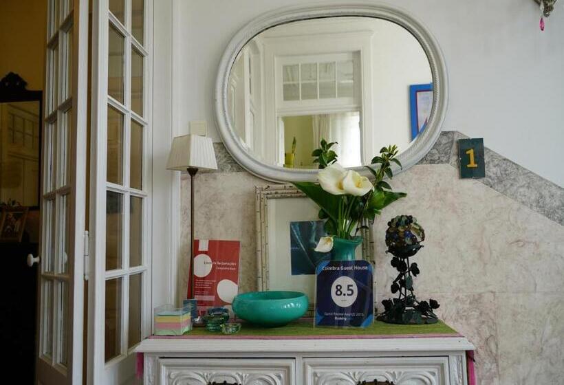 اتاق خانوادگی, Adore Portugal Coimbra Guest House