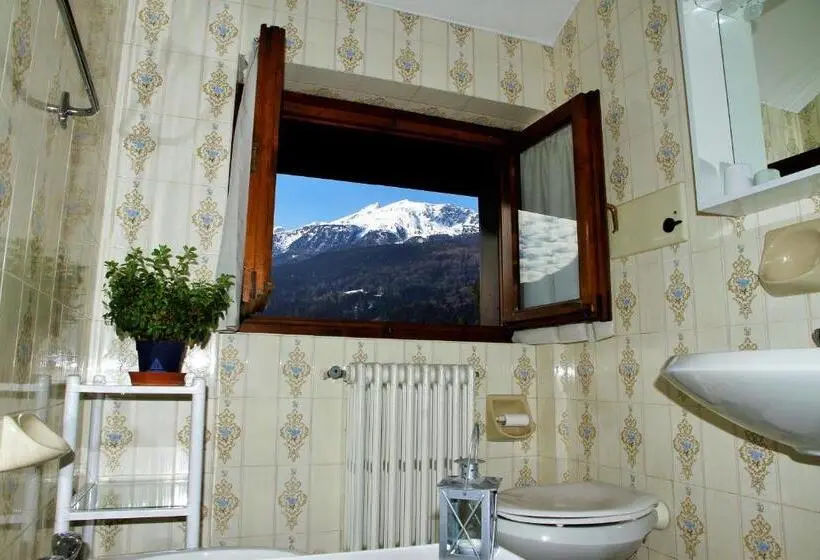 آپارتمان 3 خوابه, Chalet Dell Ermellino