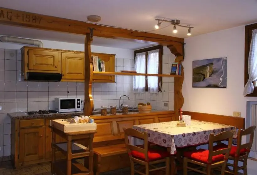 آپارتمان 1 خوابه, Chalet Dell Ermellino