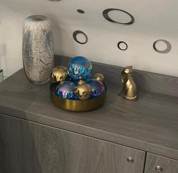 豪华房间, Elegance Hamont