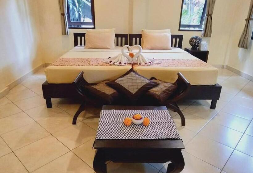 غرفة سوبيريور مطلّة علي الحديقة, Prasanti Bed & Breakfast