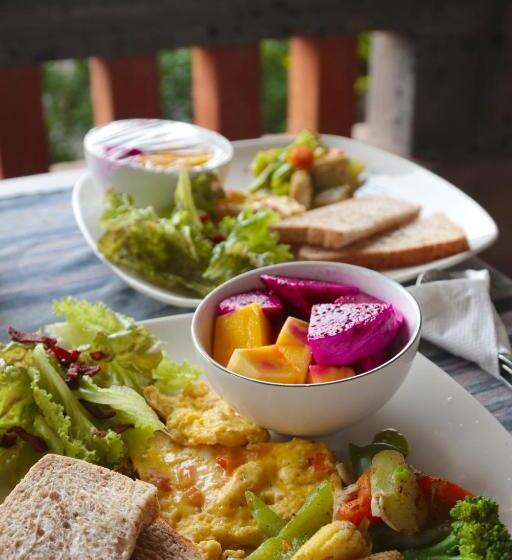 غرفة سوبيريور مطلّة علي الحديقة, Prasanti Bed & Breakfast