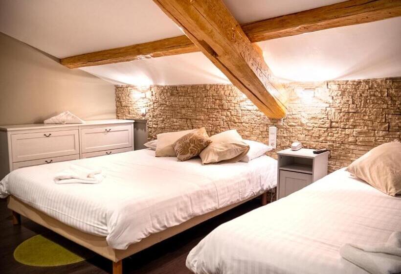 Quarto Familiar, Altera Roma