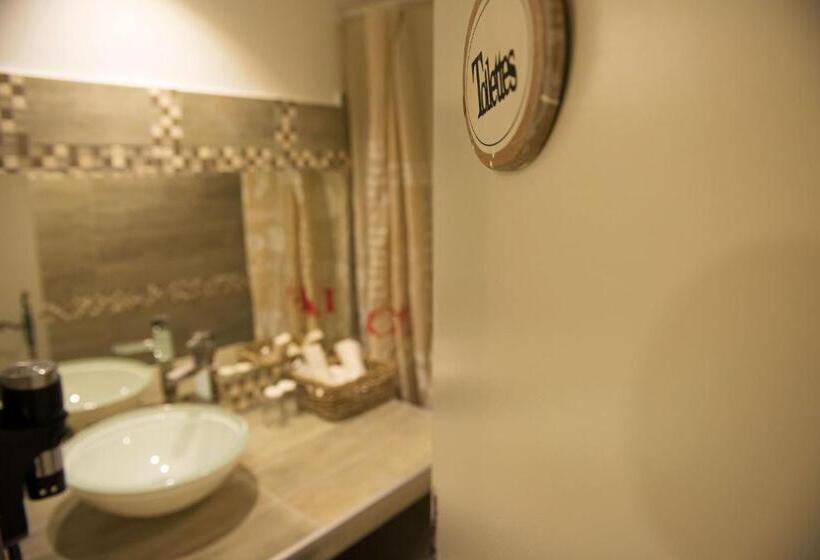 Escritório Estándar, Altera Roma