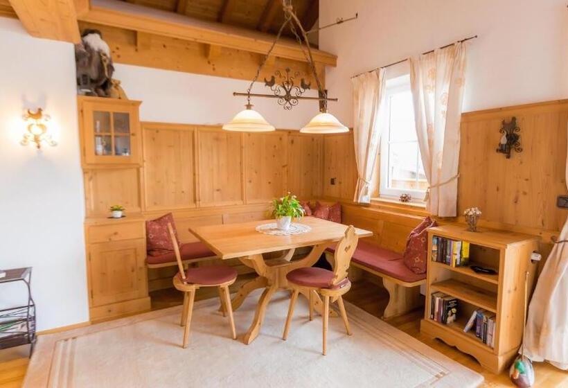 Апартаменты Пентхаус 1 Спальня, Appartement Und Wellnesshotel Charlotte 3 Sterne Superior