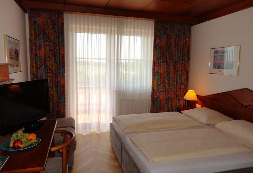 غرفة كومفورت, Business Hotel Stockinger