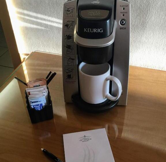 בקתת חדר, Fairmont Hot Springs Resort