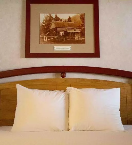 エコノミールーム, Fairmont Hot Springs Resort