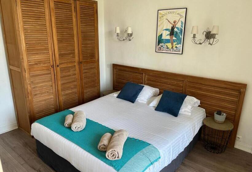 带阳台套房, Alexandra Boutique