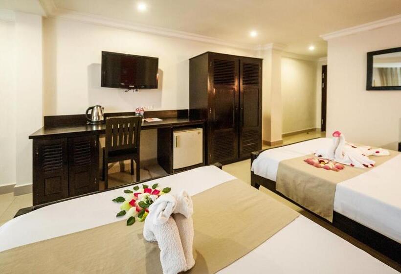 חדר סופריור לשלושה, Angkor International