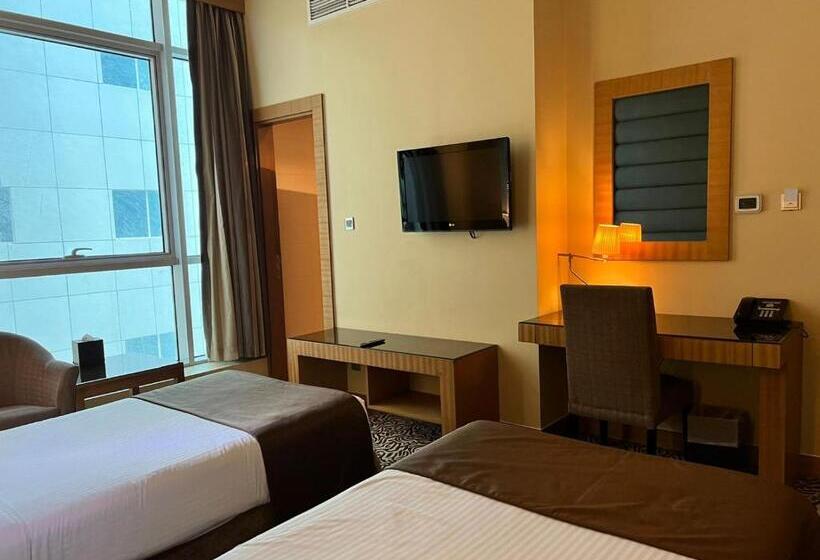 חדר סטנדרט, Copthorne Hotel Sharjah