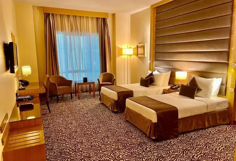 シティビューのデラックスルーム, Copthorne Hotel Sharjah