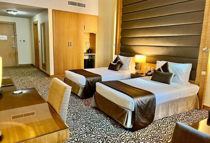 Номер Deluxe Вид на Город, Copthorne Hotel Sharjah