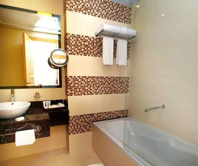 スーペリアールーム, Copthorne Hotel Sharjah
