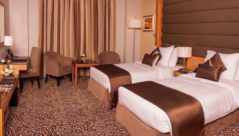 חדר סטנדרט, Copthorne Hotel Sharjah