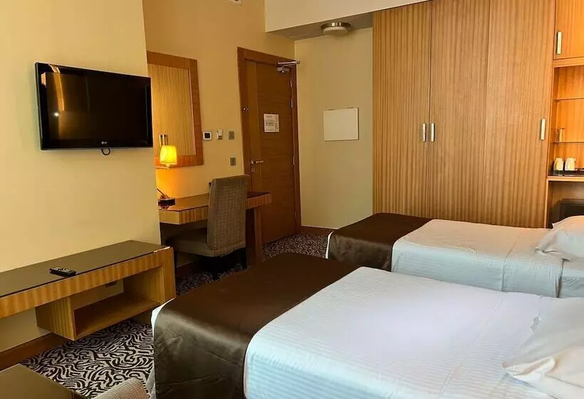スタンダードルーム, Copthorne Hotel Sharjah