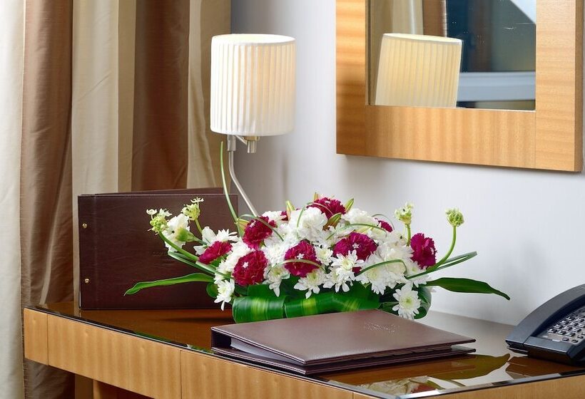 Президентский Люкс, Copthorne Hotel Sharjah