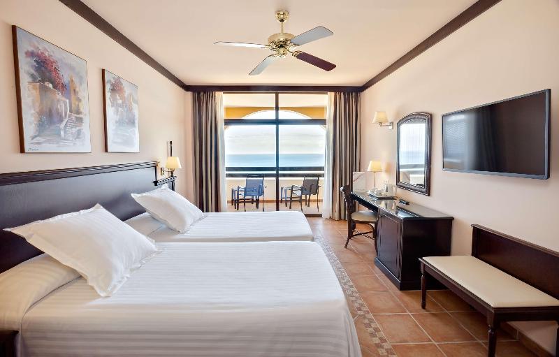 Номер Стандарт, Copthorne Hotel Sharjah