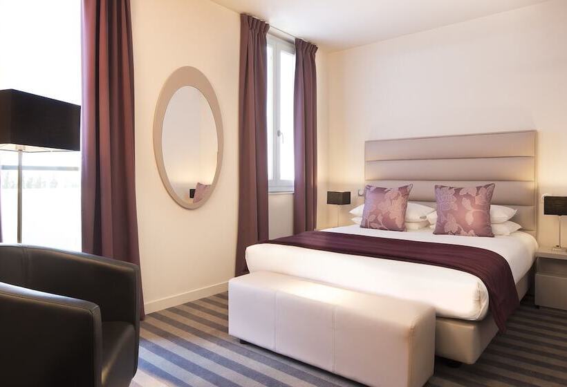 Номер Стандарт, Executive Hotel Paris Gennevilliers