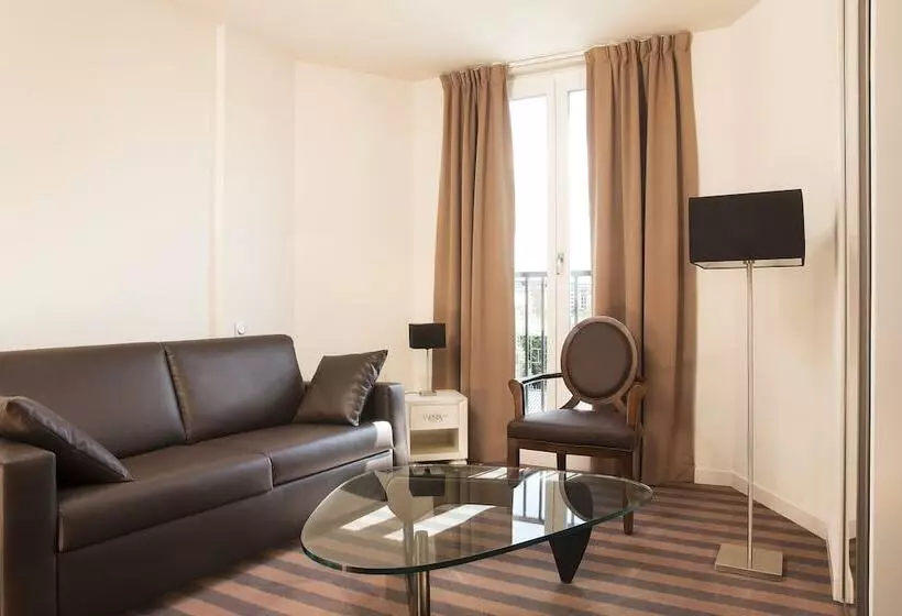 سوییت, Executive Hotel Paris Gennevilliers