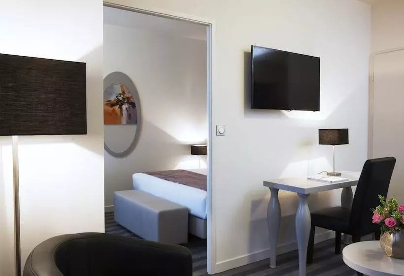 سوییت, Executive Hotel Paris Gennevilliers