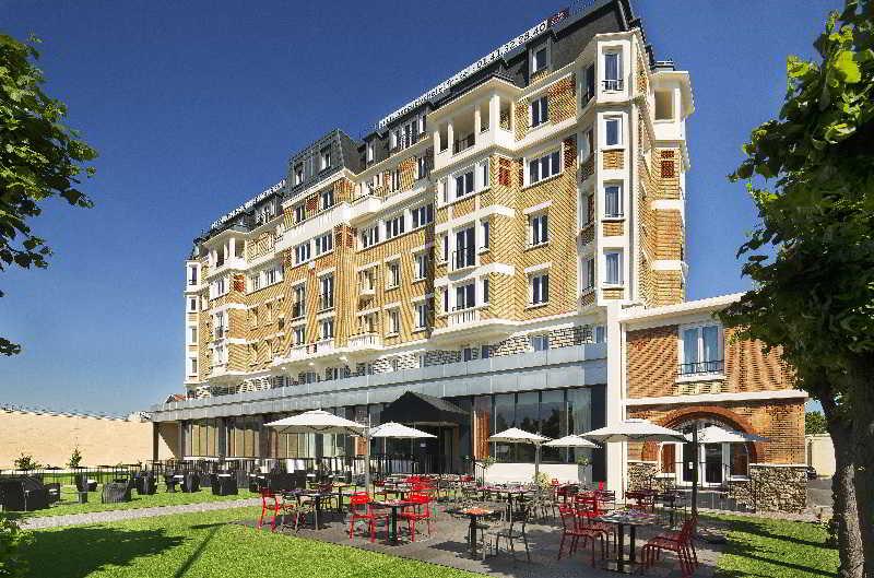 Номер Стандарт, Executive Hotel Paris Gennevilliers