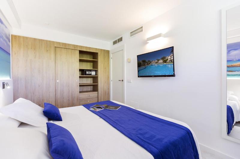 Люкс, Executive Hotel Paris Gennevilliers