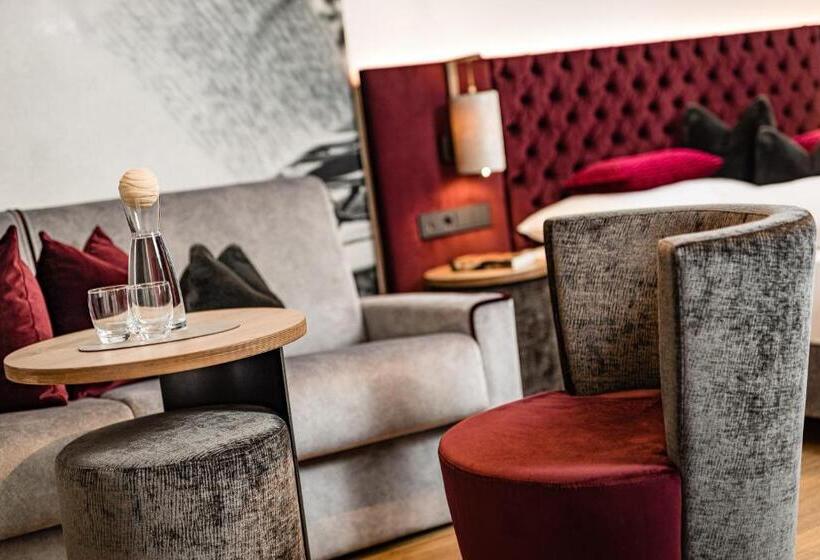 スーペリアールーム, Grand Hotel Wolkenstein