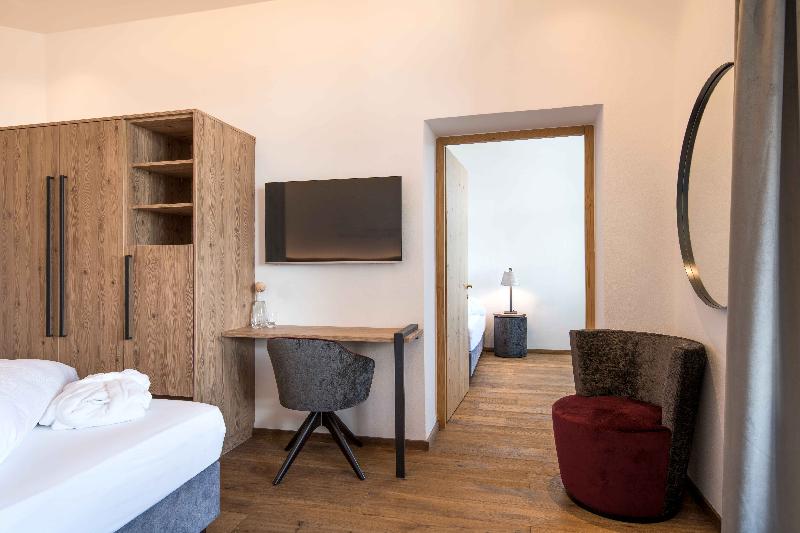 山の見えるジュニアスイート, Grand Hotel Wolkenstein