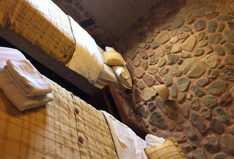 Standardzimmer, Rincón De Fuego