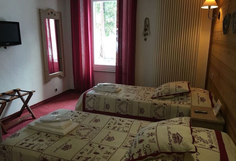 Номер Стандарт, Hôtel Le Dauphin