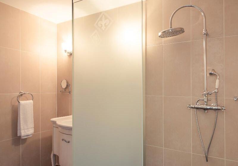 Номер Superior Вид на Реку, Hôtel Mercure Villeneuve Sur Lot Moulin De Madame