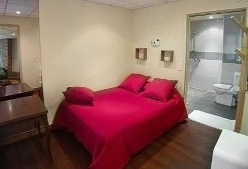 スタンダードシングルルーム, Jarry Confort