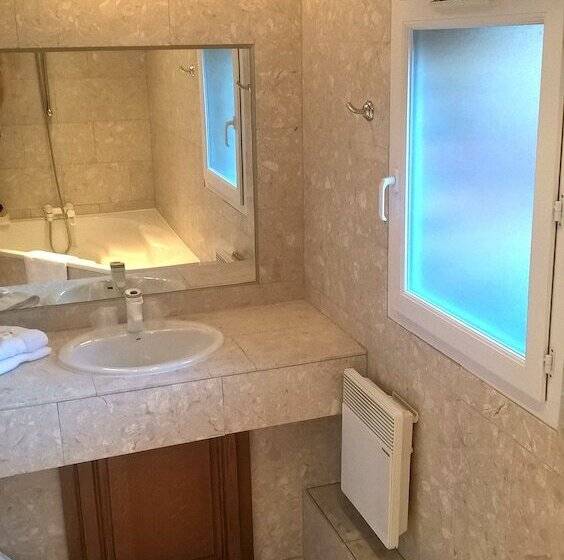 חדר קלאסי, La Villa 10 Hôtel Spa