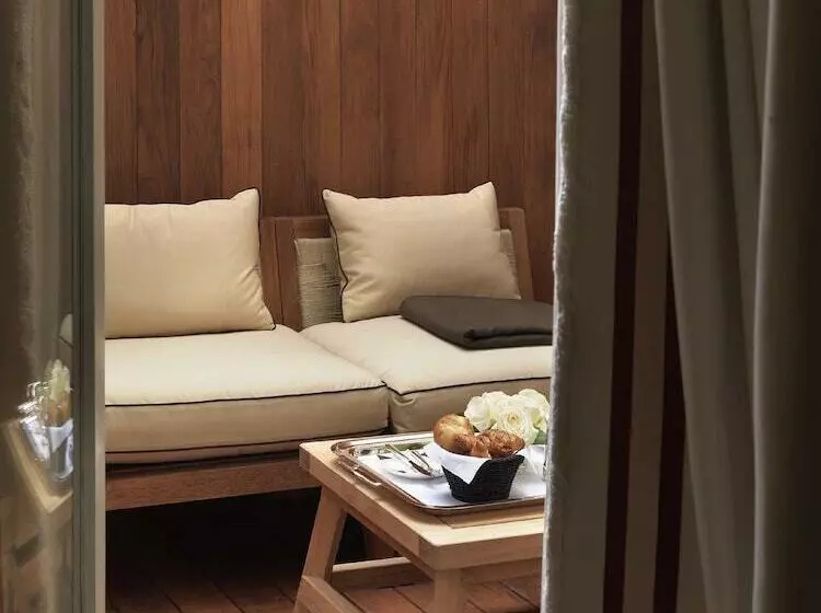 ジュニアスイート, Marquis Faubourg Saint Honoré Relais & Châteaux