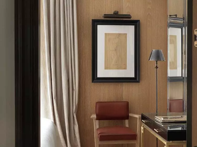 ジュニアスイート, Marquis Faubourg Saint Honoré Relais & Châteaux