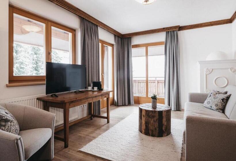 جناح, Oberforsthof