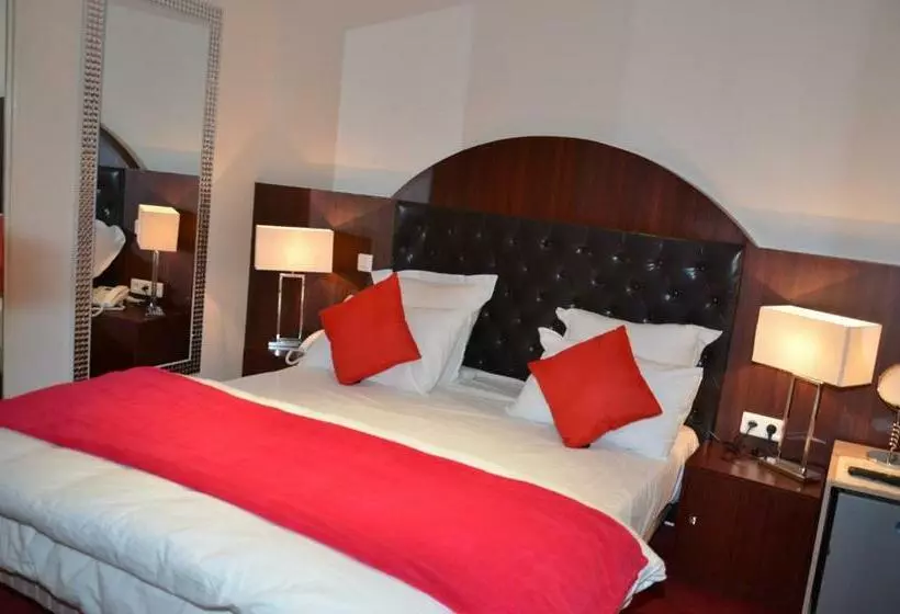 اتاق استاندارد, Regina Montmartre