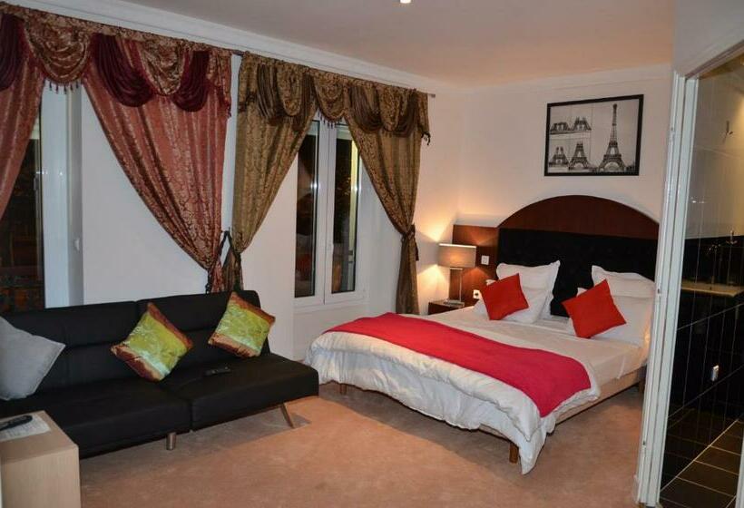 اتاق استاندارد سه نفره, Regina Montmartre