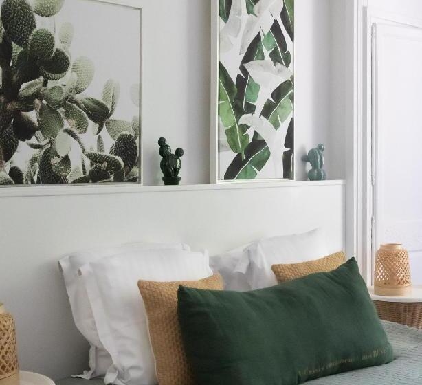 Номер Стандарт Вид на Сад, De La Plage Mahogany