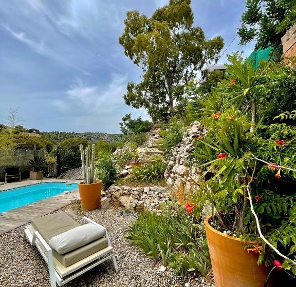 Апартаменты 1 Спальня Вид на Море, De La Plage Mahogany