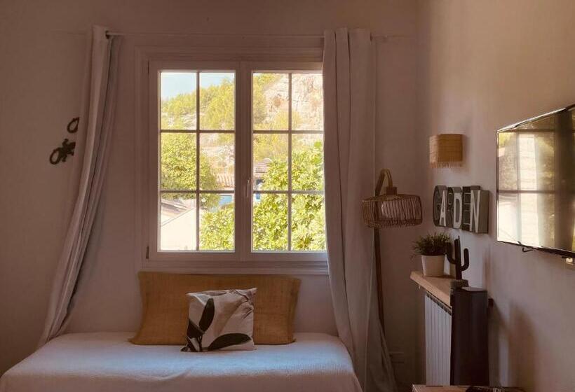 Четырехместный Номер Стандарт Вид на Сад, De La Plage Mahogany