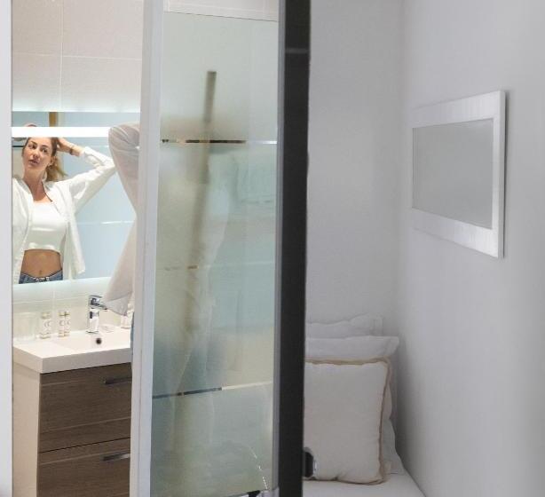 Трехместный Номер Стандарт Вид на Сад, De La Plage Mahogany