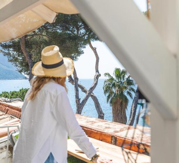 , De La Plage Mahogany